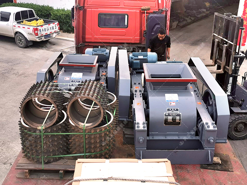 2臺2PGC雙齒輥破碎機發貨圖片_發往新疆哈密_破碎原煤