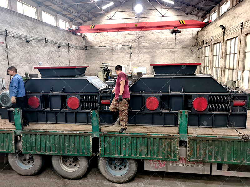 傳統(tǒng)破碎生產(chǎn)線為何要加裝對(duì)輥破碎機(jī)作為終破設(shè)備? 傳統(tǒng)破碎生產(chǎn)線為何要加裝對(duì)輥破碎機(jī)作為終破設(shè)備?